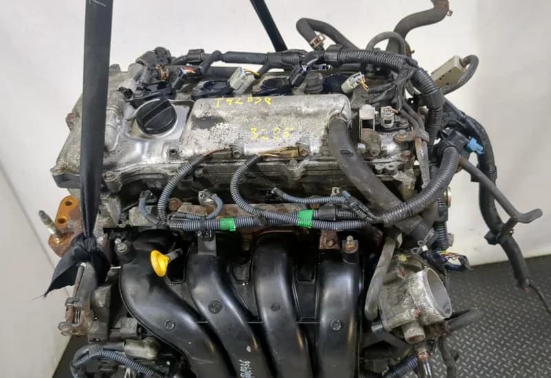 1ZR-FE Toyota Auris E15 · 2006–2012 — фото 1