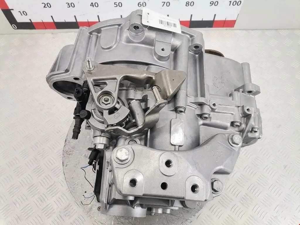 02Q300042SX Skoda Octavia 1z · 2004–2013 — фото 4